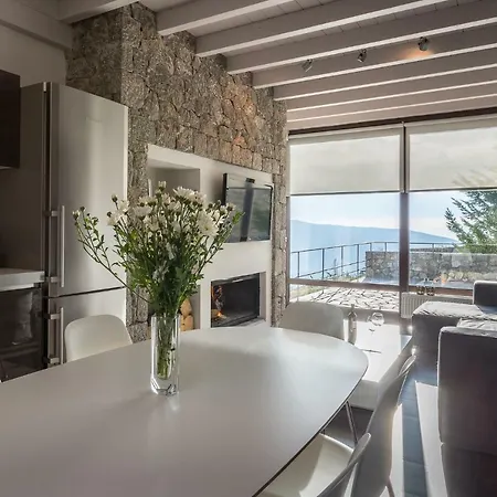 Chalet Iv, Breathtaking Infinity View.