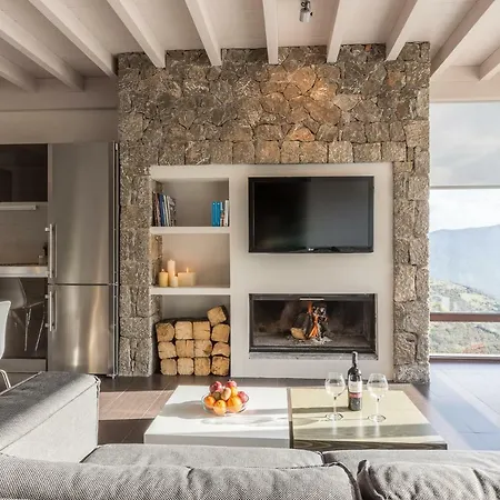 Chalet Iv, Breathtaking Infinity View. *